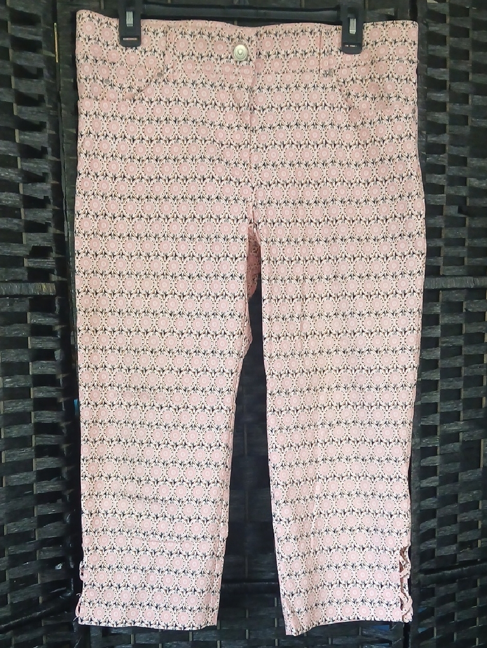 Verve Blues Women's Pink Geoonetric Patterned Capri Pants SZ 12